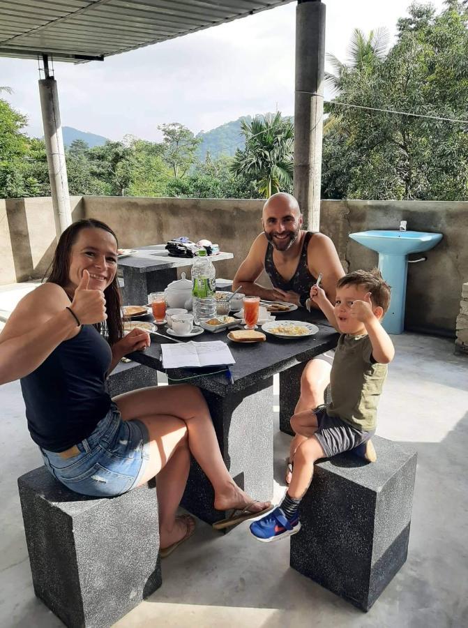 Sura Homestay Kandy Exteriér fotografie