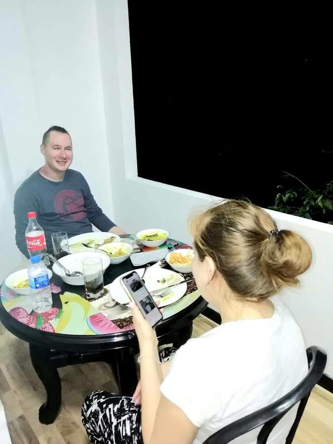 Sura Homestay Kandy Exteriér fotografie